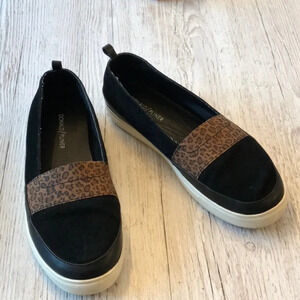 Donald J Pliner SANI-WX Leopard Slip On Black Suede Sneakers Women’s Shoes Sz 9